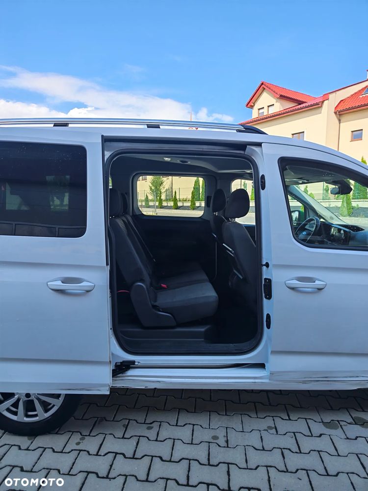 Ford Tourneo Connect 2.0 EcoBlue Titanium - 28