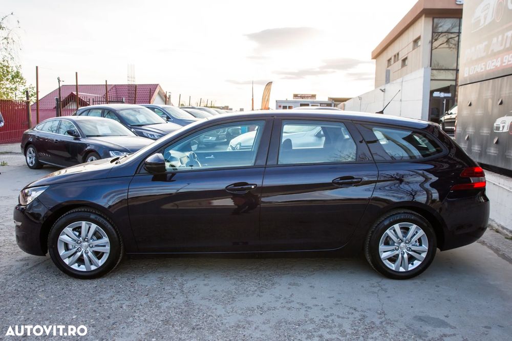 Peugeot 308 - 9