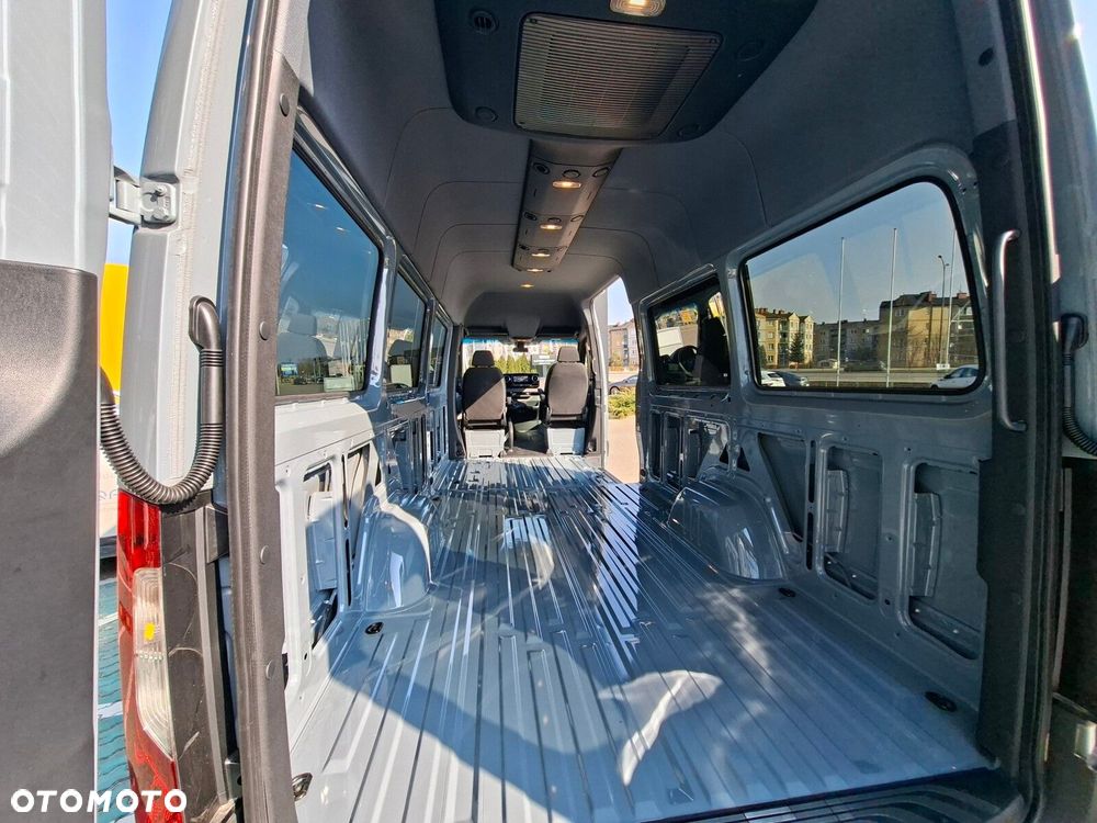 Mercedes-Benz Sprinter Sprinter - 12