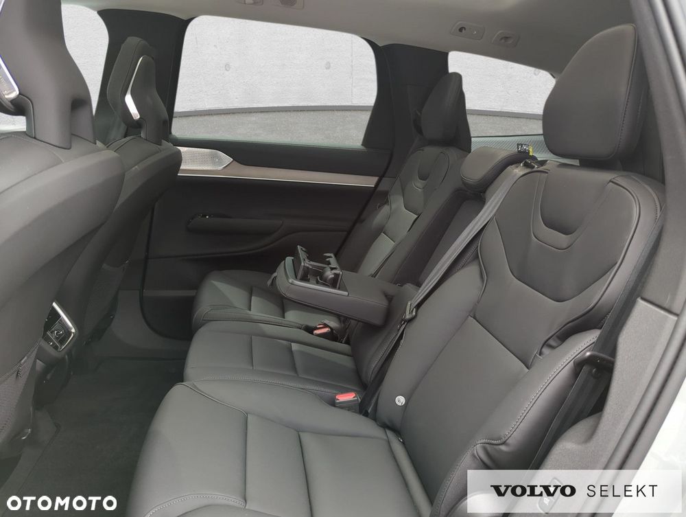 Volvo EX90 - 18