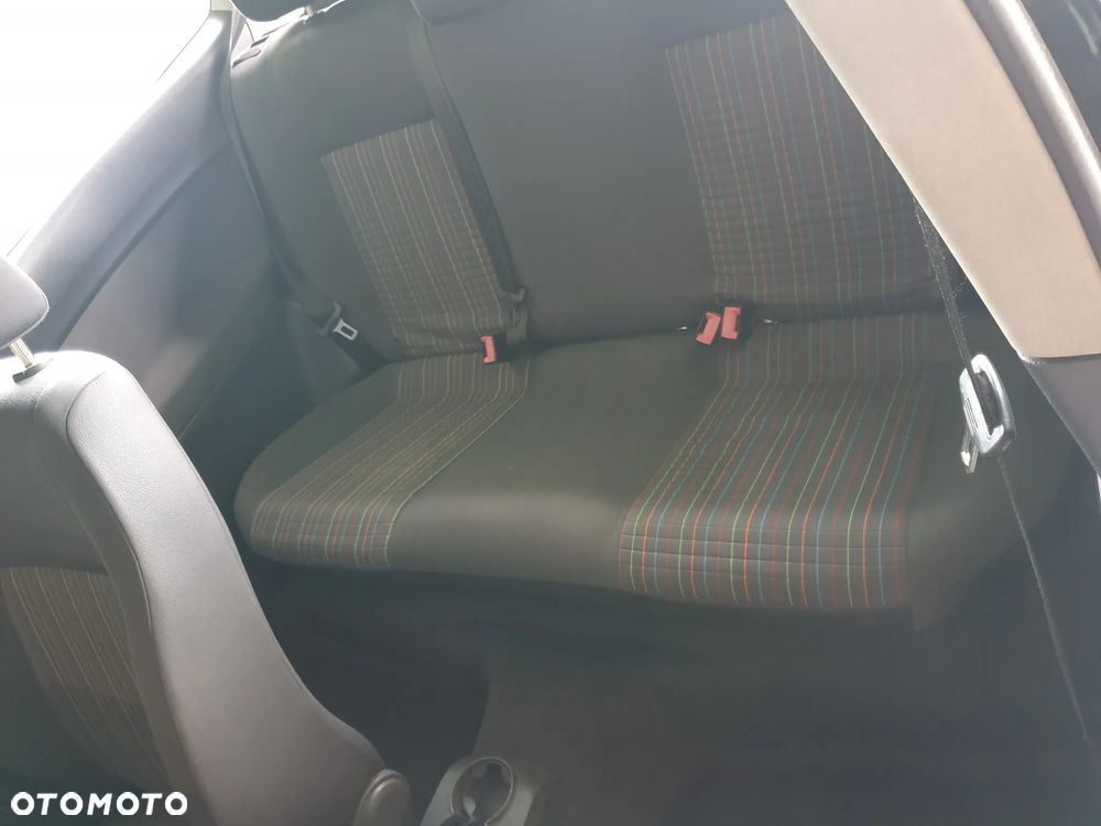 Volkswagen Polo 1.9 TDI Basis - 9