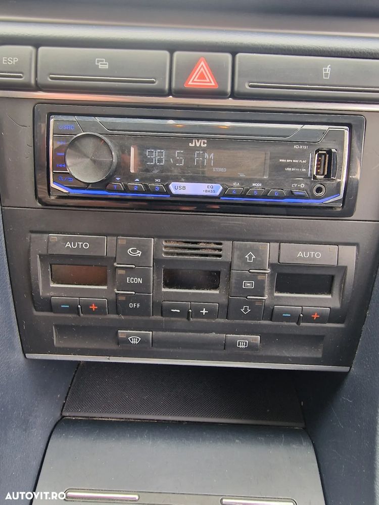 Audi A4 1.9 TDI Avant - 9