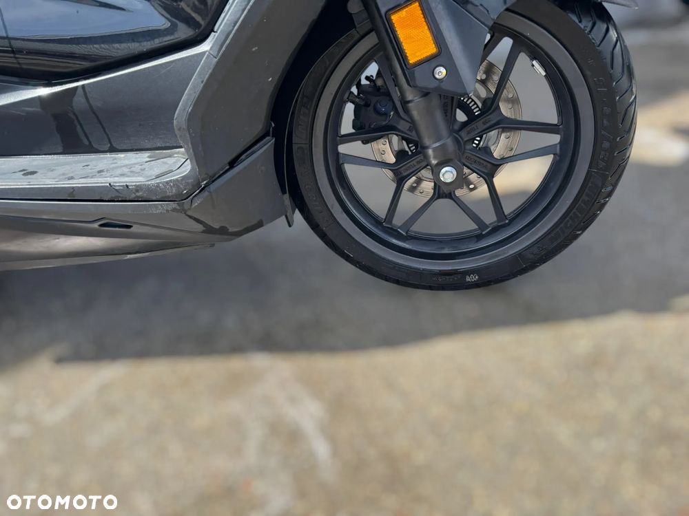 Honda NSS - 15