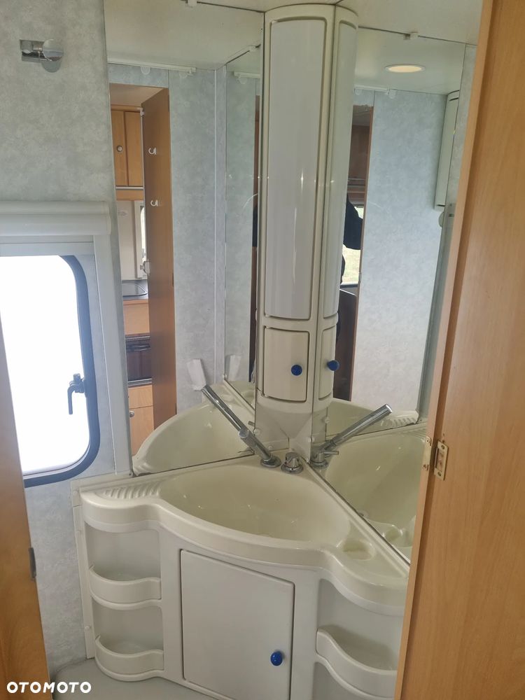 Adria Altea 2008r i Bailey Ranger 2007r - 6