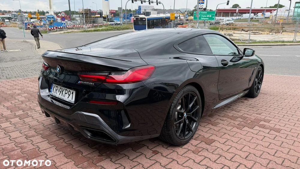 BMW Seria 8 - 3