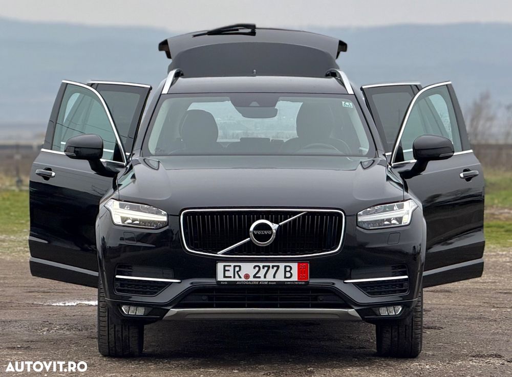 Volvo XC 90 D5 AWD Geartronic Momentum - 31