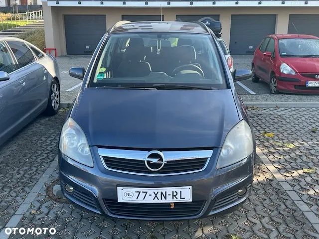 Opel Zafira 1.8 - 6