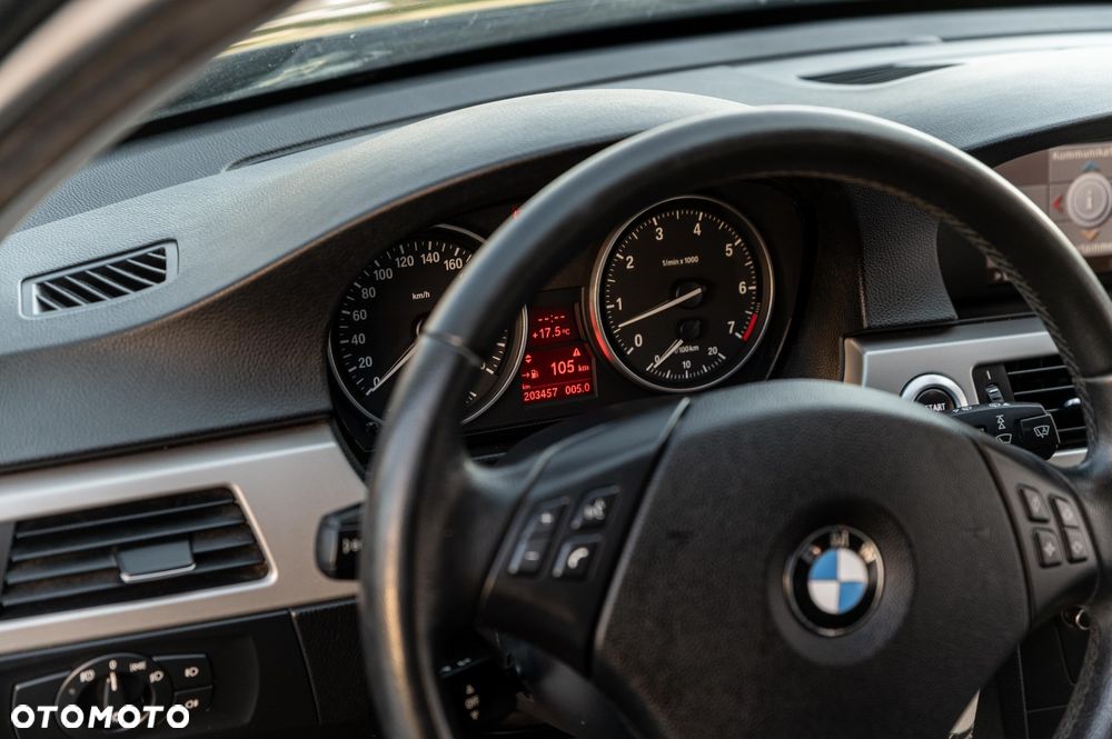 BMW Seria 3 - 20