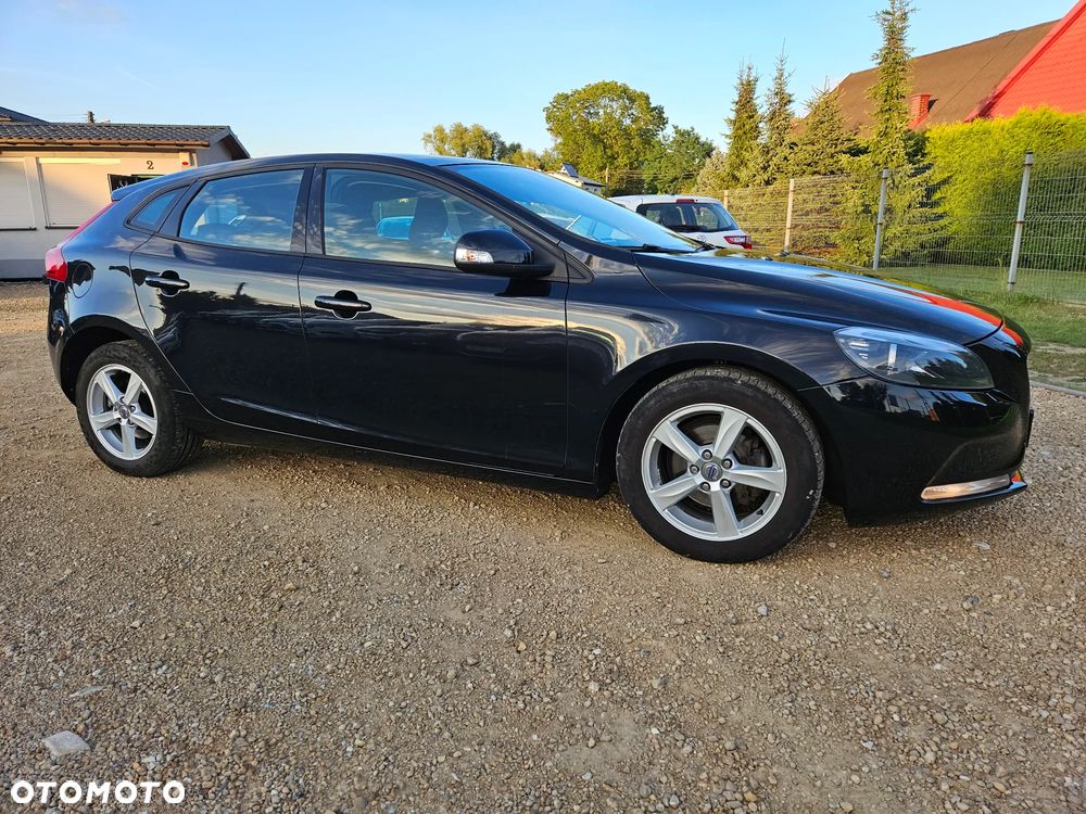 Volvo V40 D2 You - 22