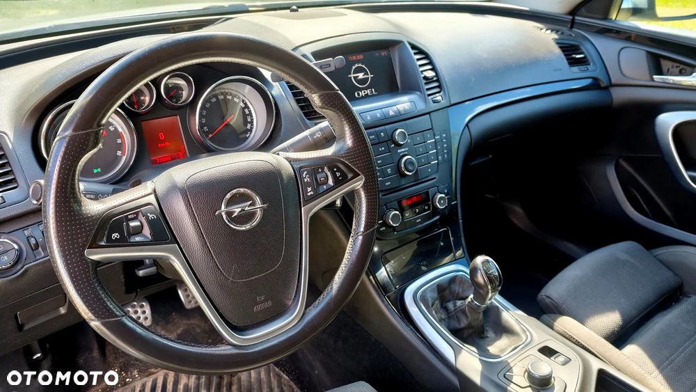 Opel Insignia 1.6 T Sport - 12