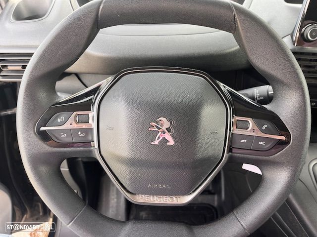 Peugeot PARTNER 102cv Fibrada - 11