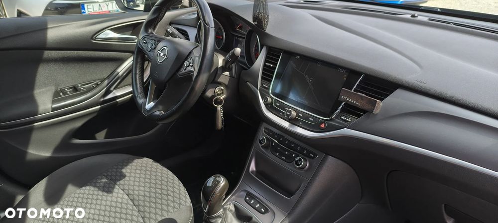 Opel Astra 1.4 Turbo Edition - 33