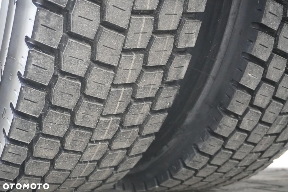 Renault C280 DTI 8 / HDS Fassi 5,6 t / Zasięg 8 m / Platforma 15 EPAL - 18