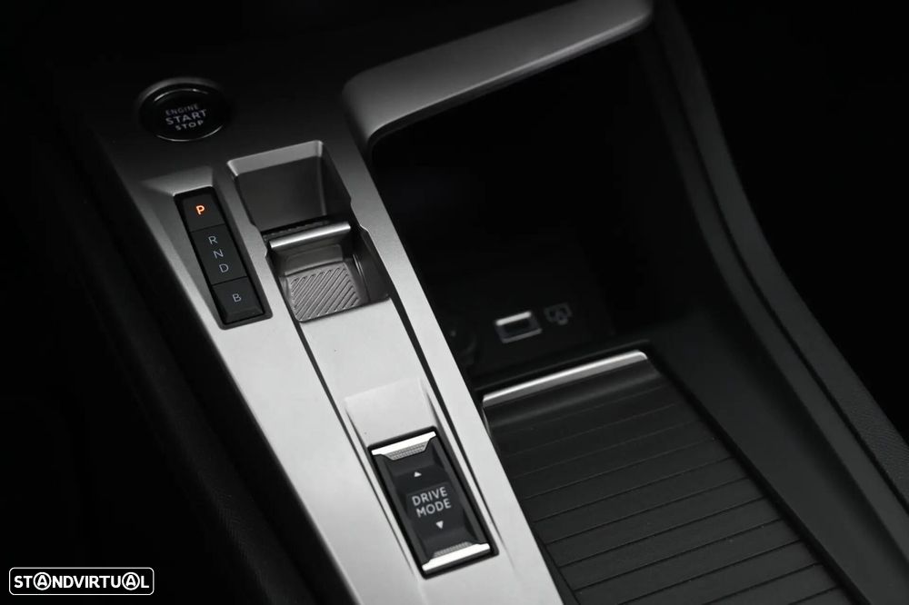 Peugeot e-308 54 kWh Style - 24