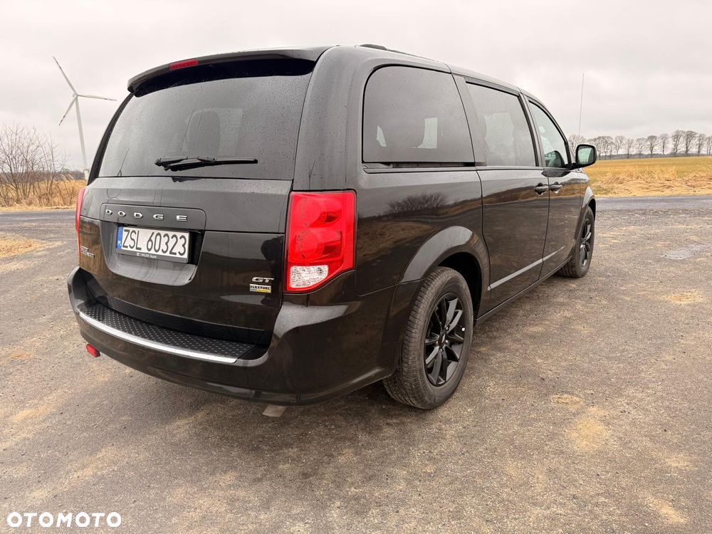 Dodge Grand Caravan 3.6 R/T - 3