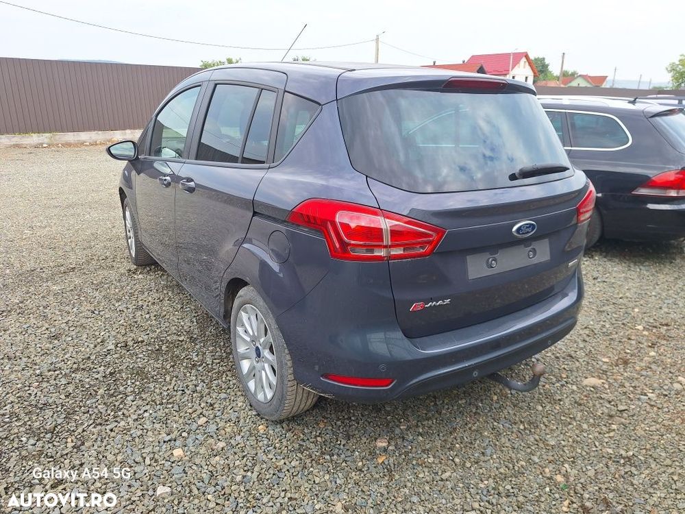 Dezmembrez Ford B-Max motor 1.0 ecoboost 125 cutie manuală - 2