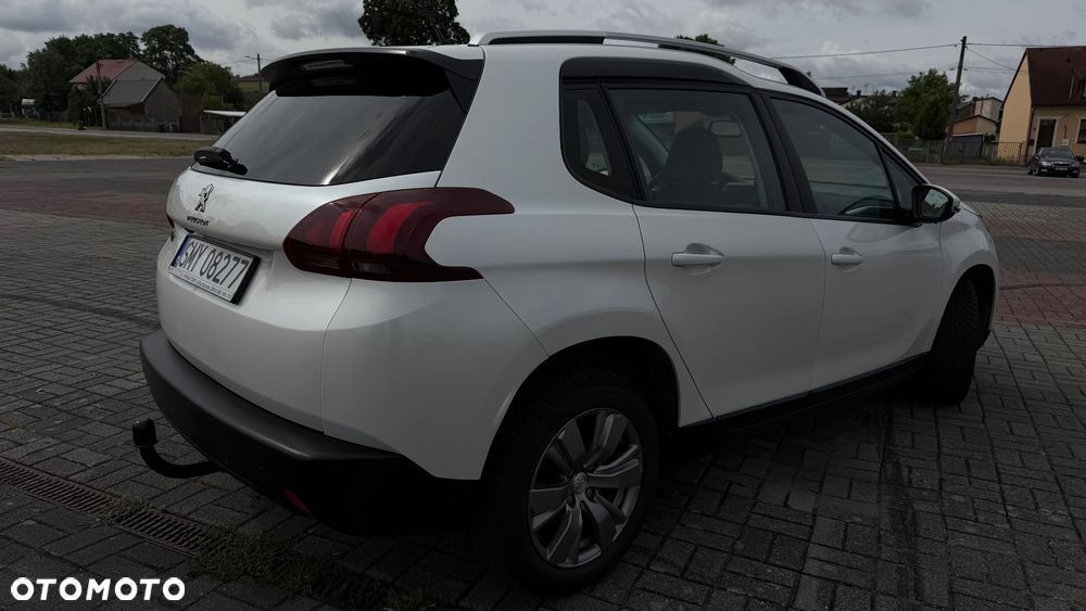 Peugeot 2008 1.2 Pure Tech GPF Allure S&S - 4