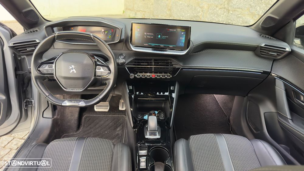 Peugeot e-208 50 kWh GT Line - 8