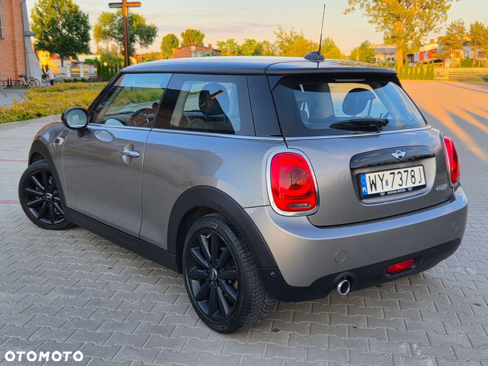 MINI Cooper Seven Chili - 38
