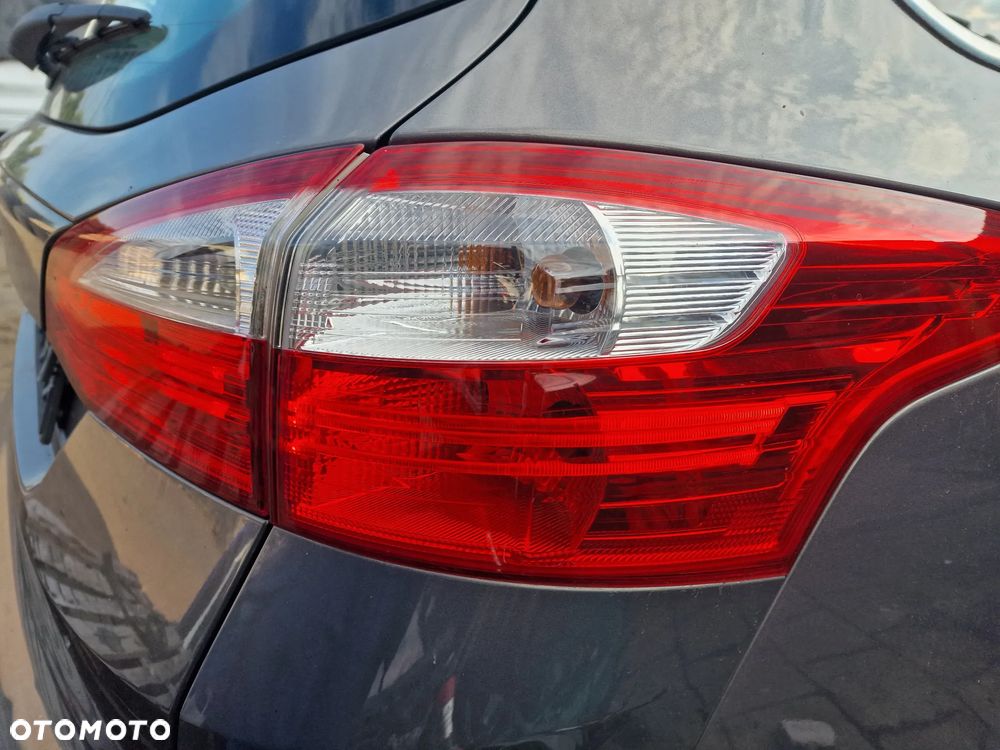 Lampy tył ford  Focus  mk3  kombi  led - 1