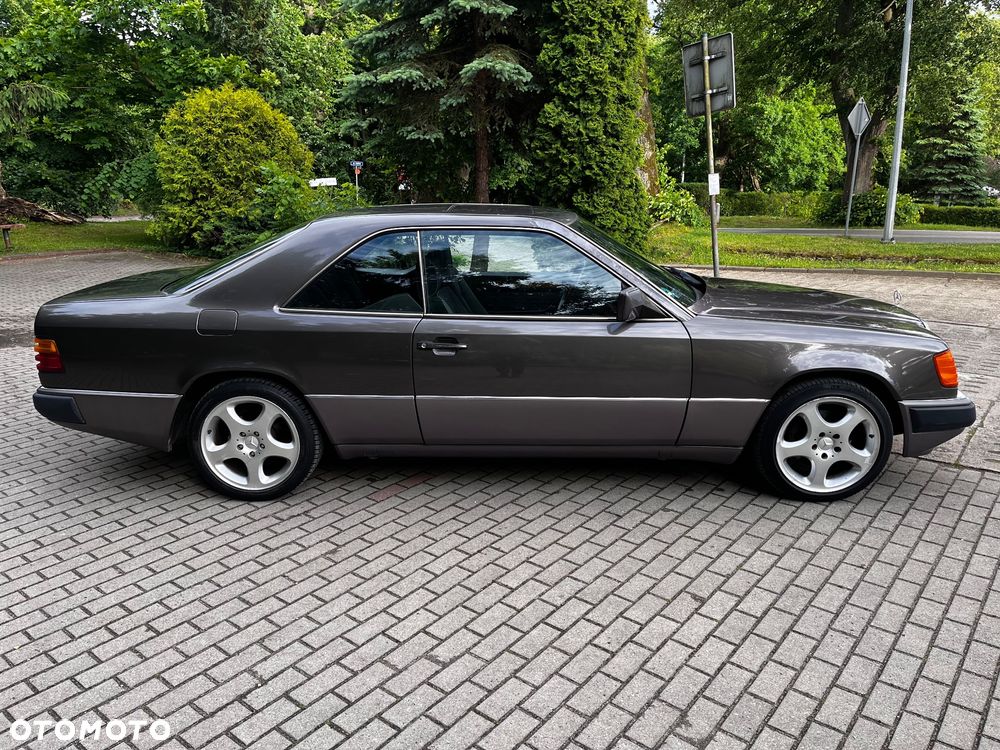 Mercedes-Benz W124 (1984-1993) - 4