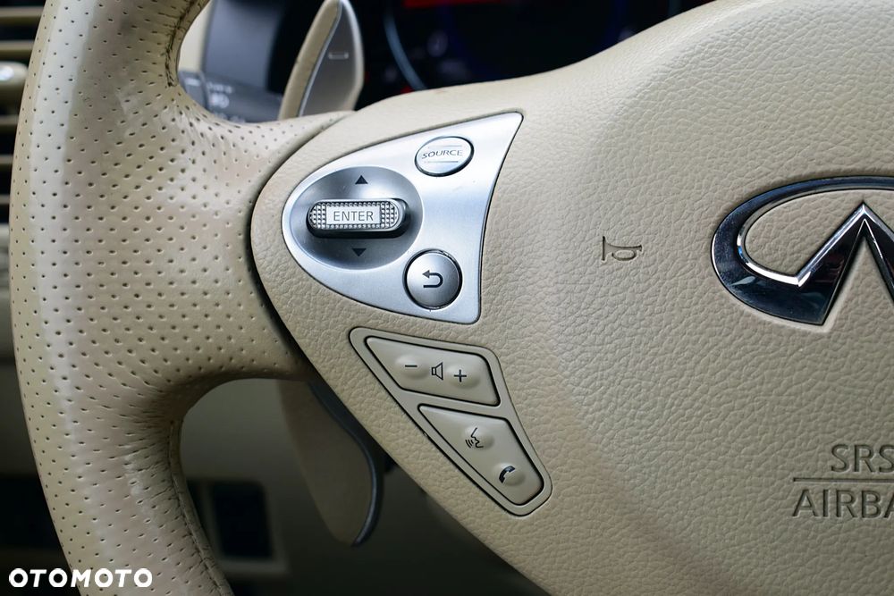 Infiniti FX FX30d S Premium - 10