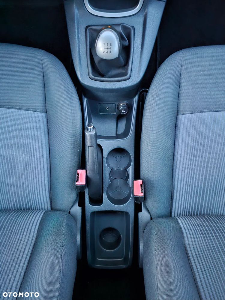 Ford Fiesta 1.25 Trend EU5 - 17