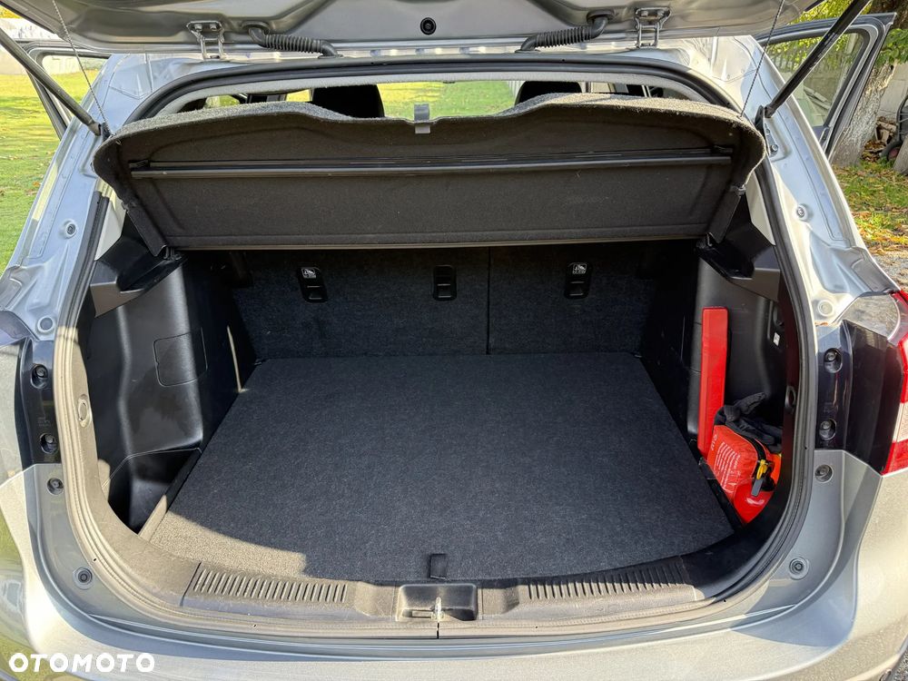 Suzuki SX4 - 12