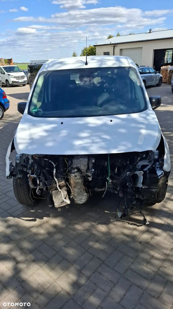 Ford Transit Connect - 7