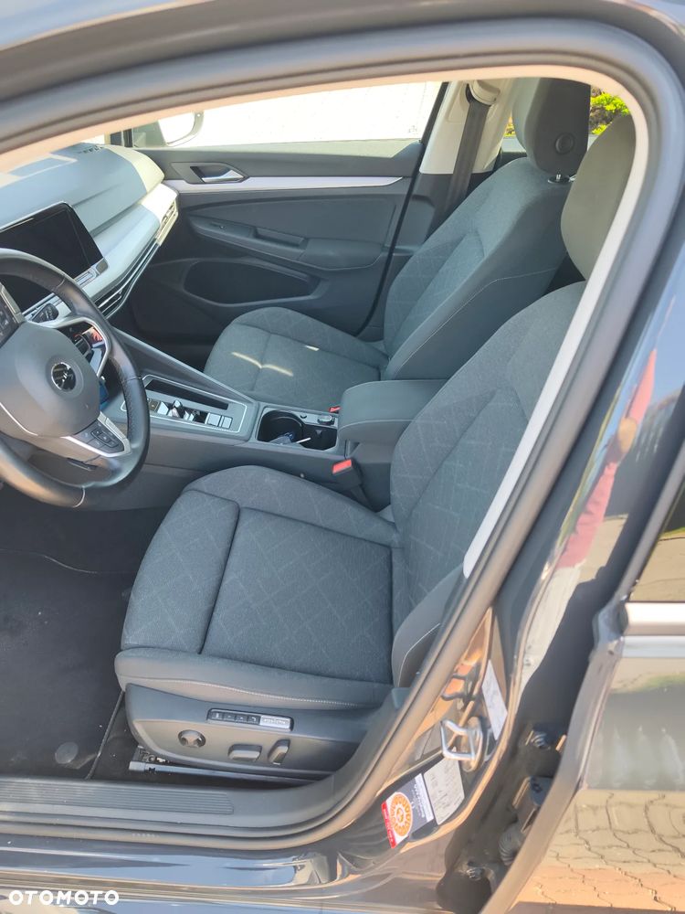Volkswagen Golf - 9