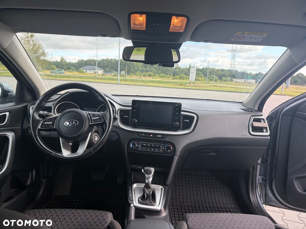 Kia Ceed 1.5 T-GDI M DCT - 9