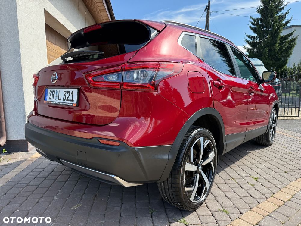 Nissan Qashqai 1.3 DIG-T N-WAY - 28