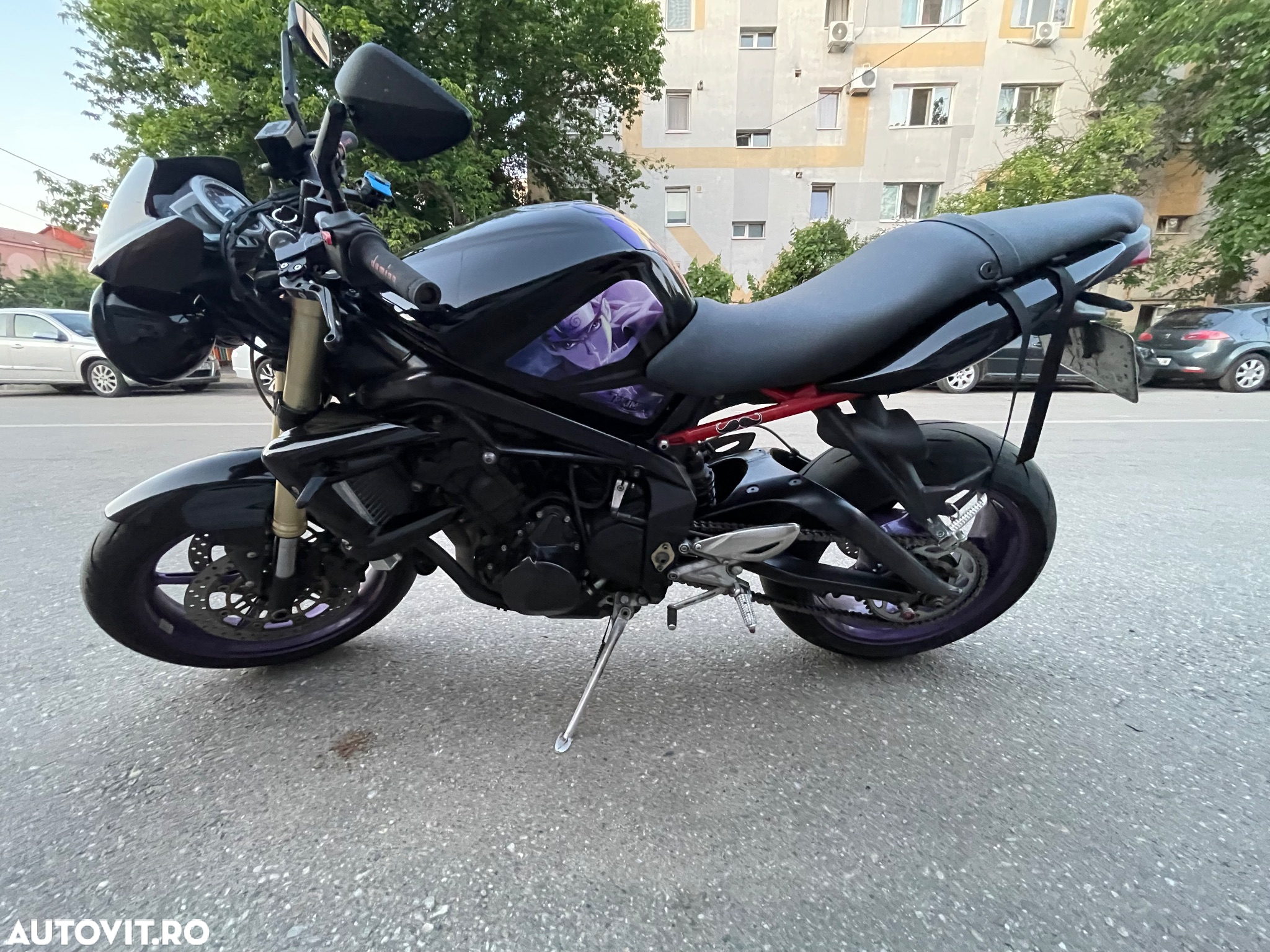 Triumph Street Triple 675 - 5