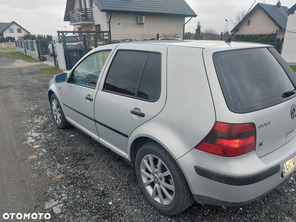 Volkswagen Golf 1.6 - 3