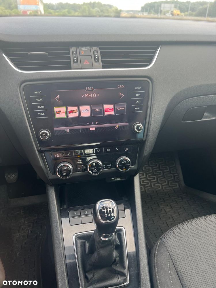 Skoda Octavia 2.0 TDI Style - 10
