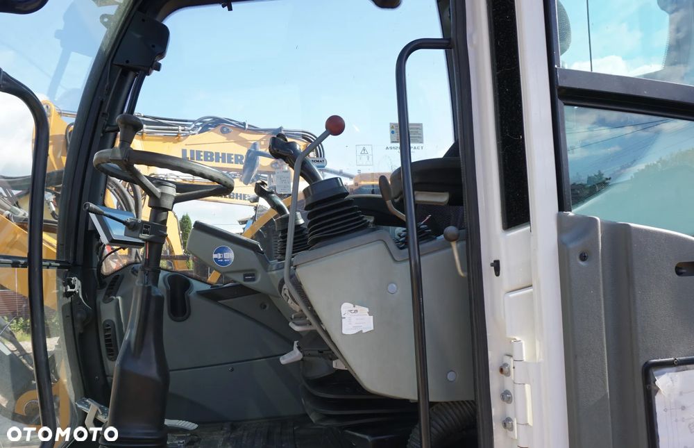 Liebherr A 912 - 11