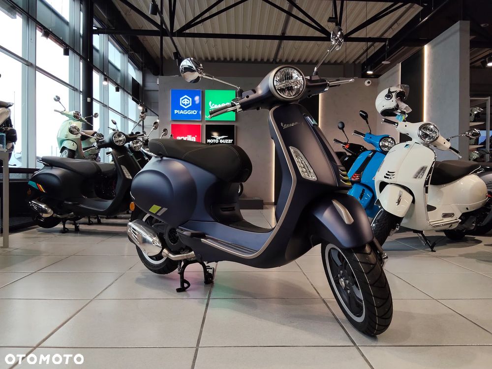 Vespa Primavera - 1