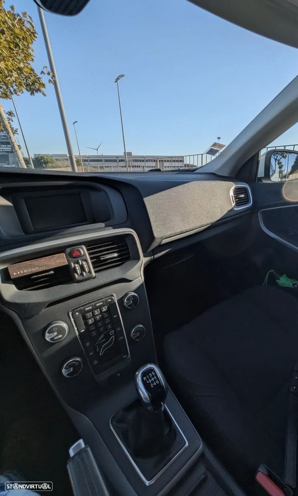 Volvo V40 1.6 D2 Eco Kinetic - 14
