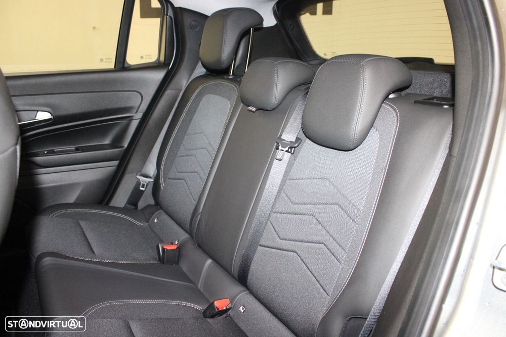 Jeep Avenger 54 kWh Summit - 13