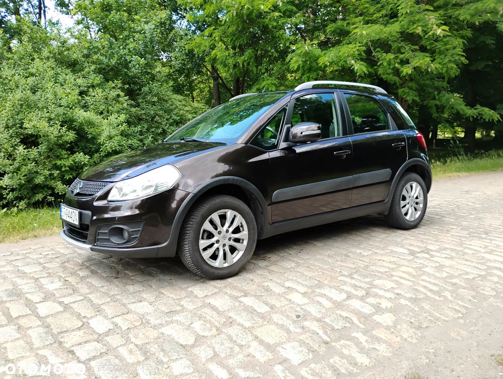 Suzuki SX4 Classic 2.0 DDiS 4x4 Comfort - 1