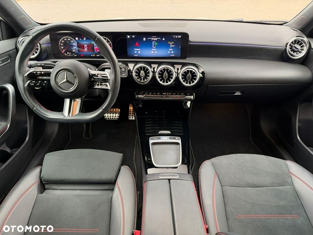 Mercedes-Benz Klasa A 200 7G-DCT AMG Line - 21