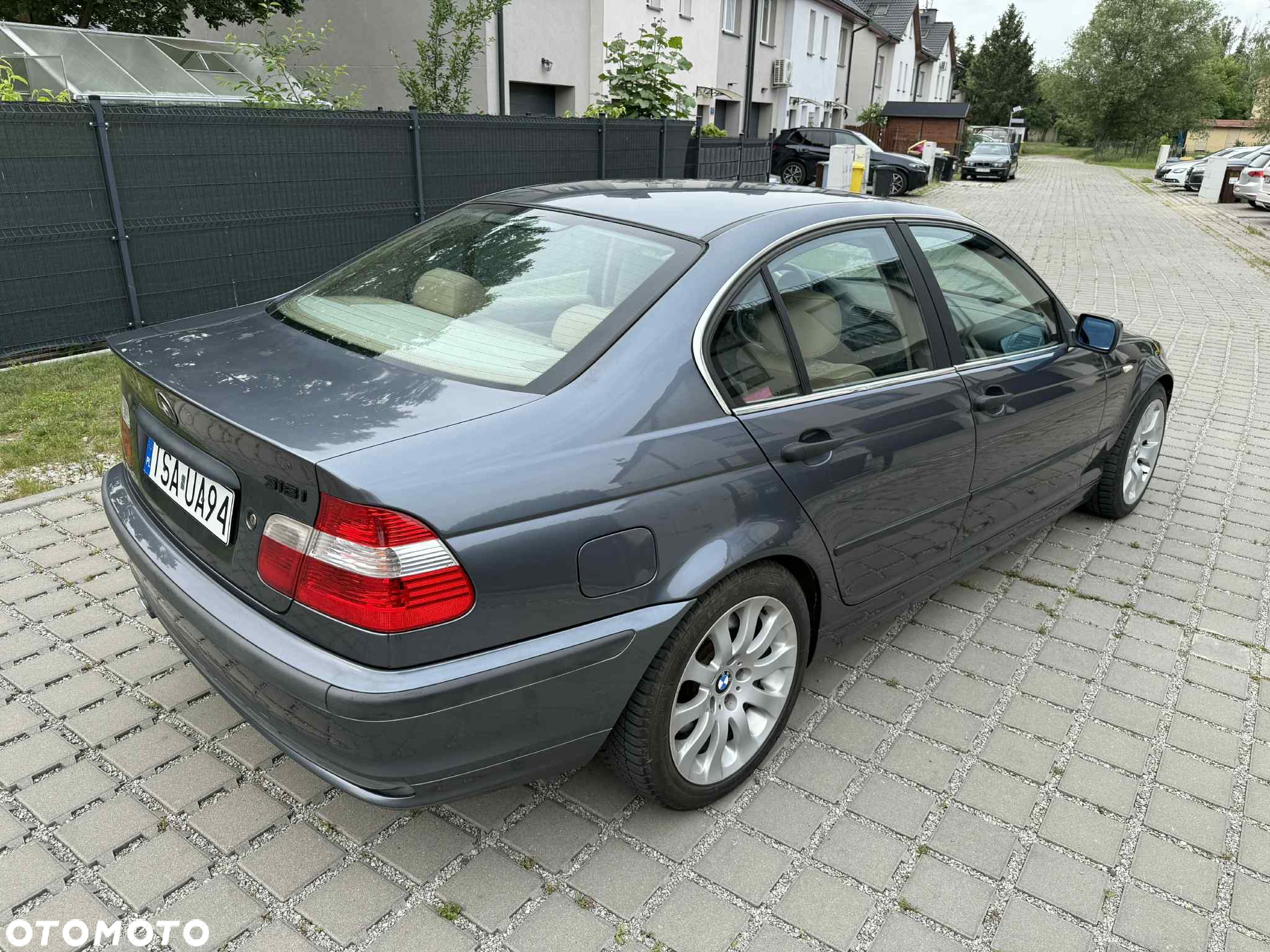 BMW Seria 3 330i - 6