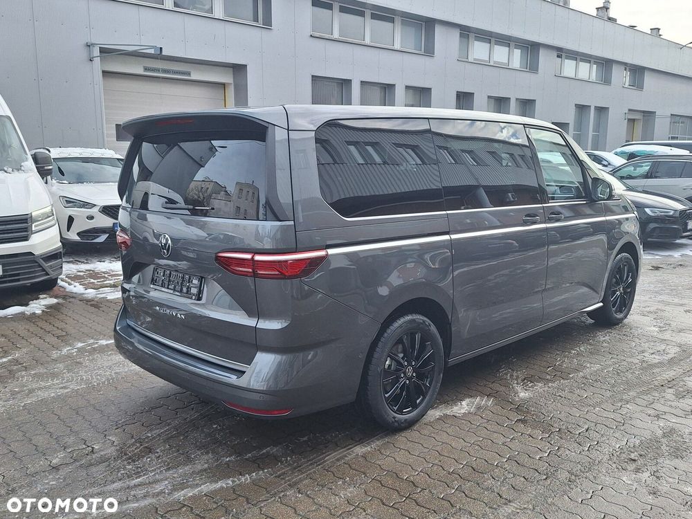 Volkswagen Multivan - 13
