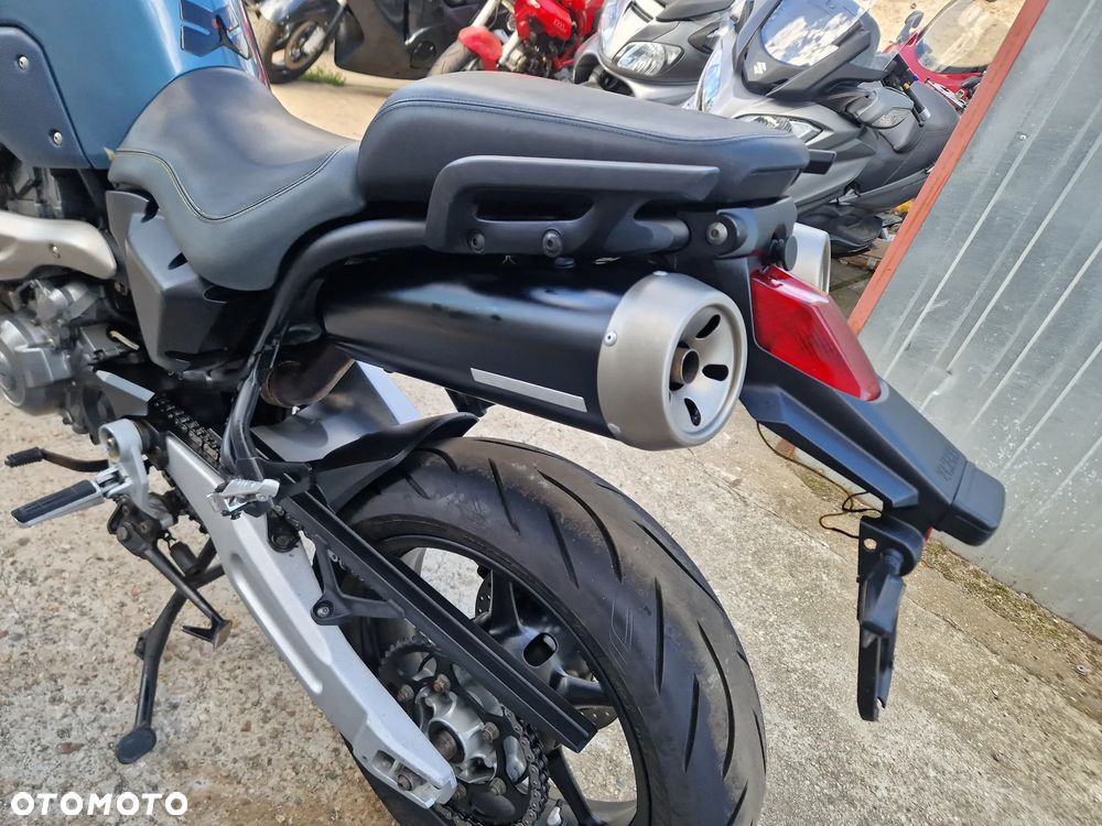 Yamaha MT - 20