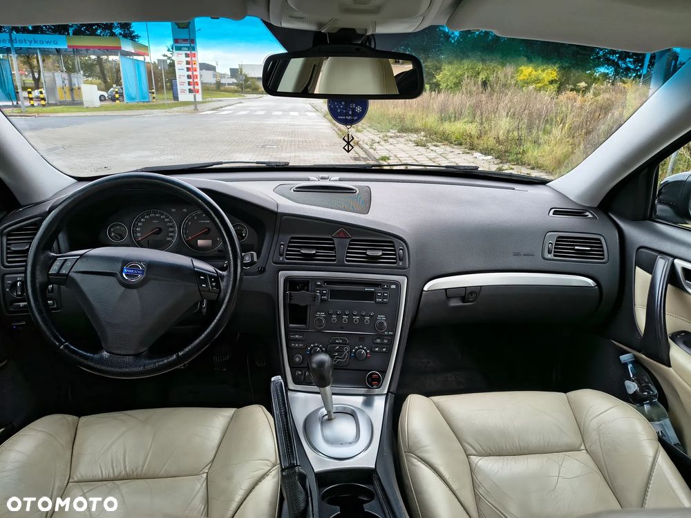 Volvo S60 2.4 Momentum - 9