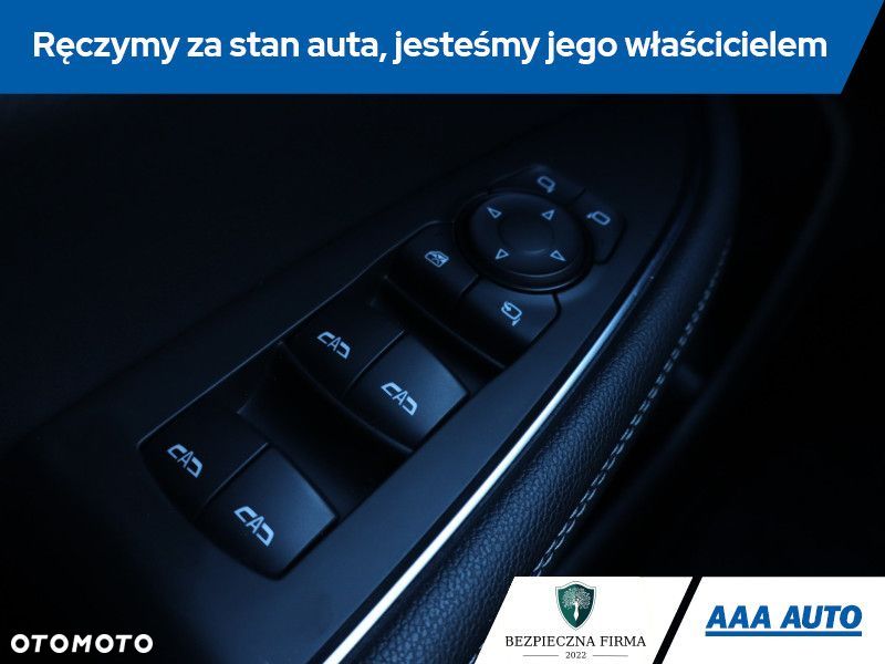 Opel Insignia - 17