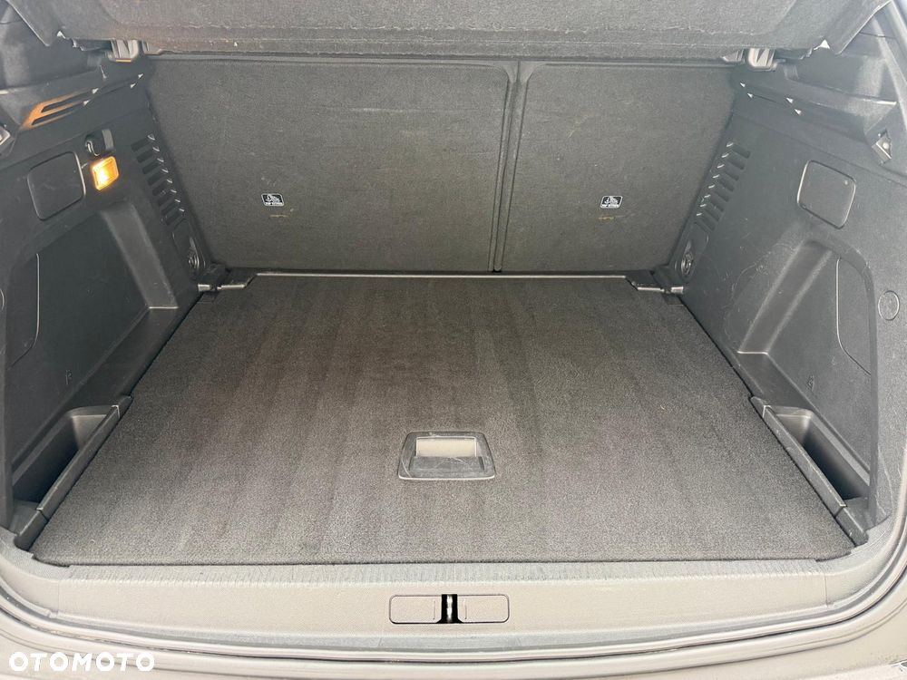 Peugeot 3008 BlueHDi 130 Stop & Start EAT8 Active - 22
