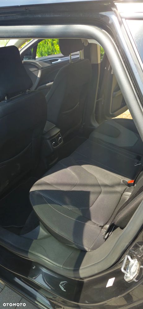 Ford Mondeo 2.0 Hybrid Executive Plus - 10
