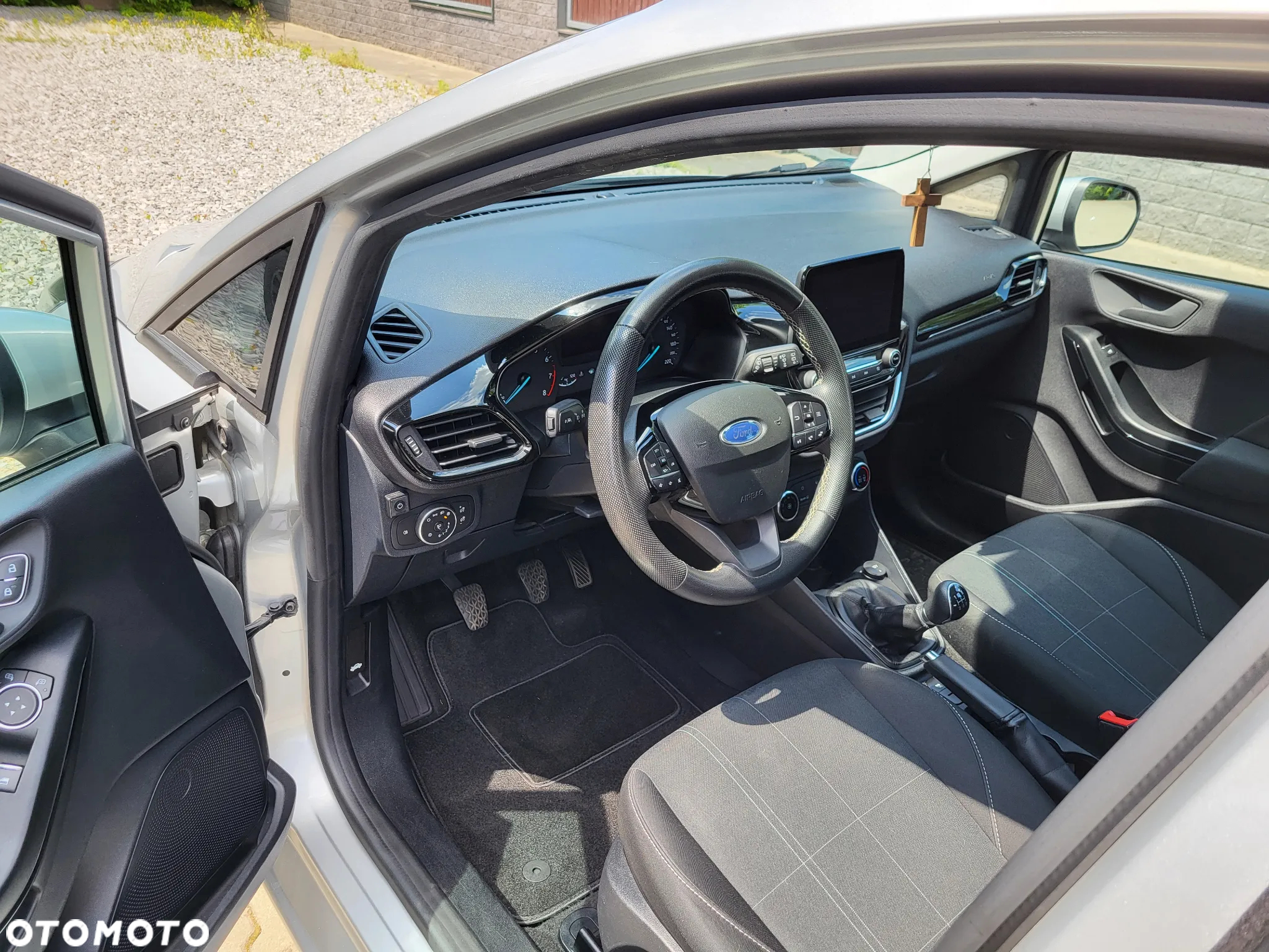 Ford Fiesta - 11