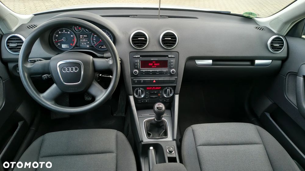 Audi A3 Sportback - 11